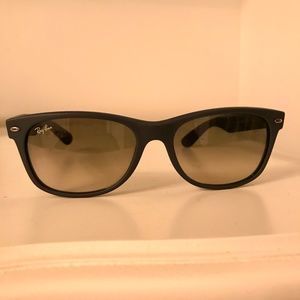 Ray-Ban Navy Original Wayfarer Classic